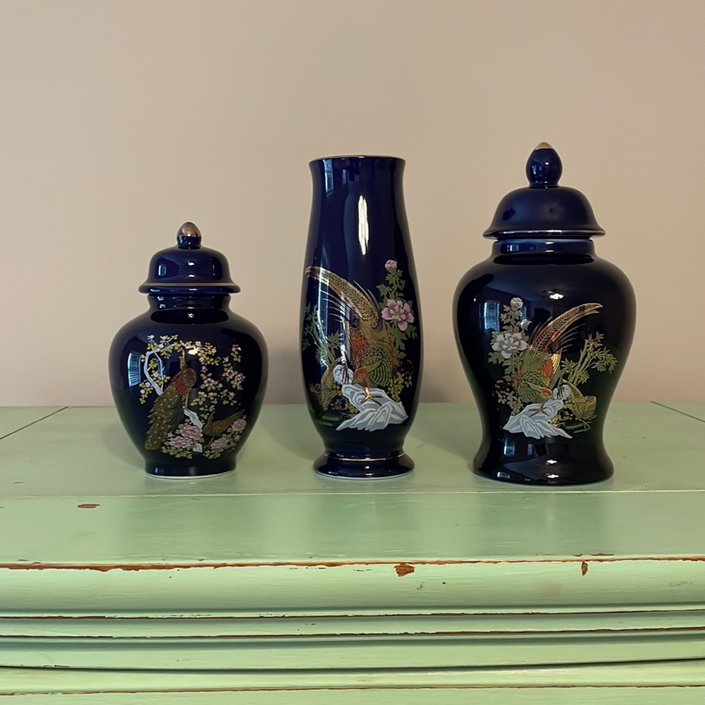 Cobalt Blue Ginger Jars and Vase Bundle of 3 items